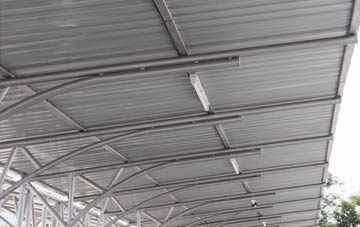 installing Pockthorpe metal roofing